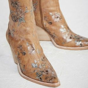 Jeffery Campbell boots